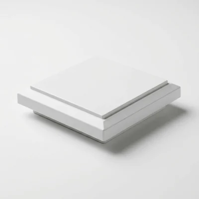 Contemporary post cap