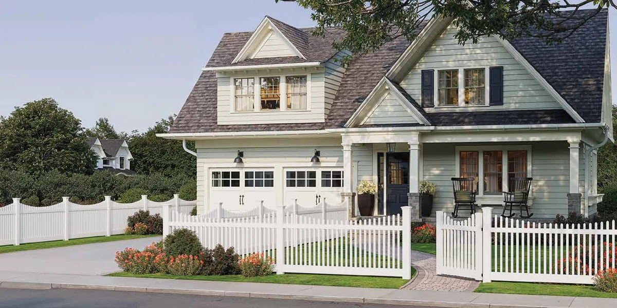 Cape Cod vinyl fence