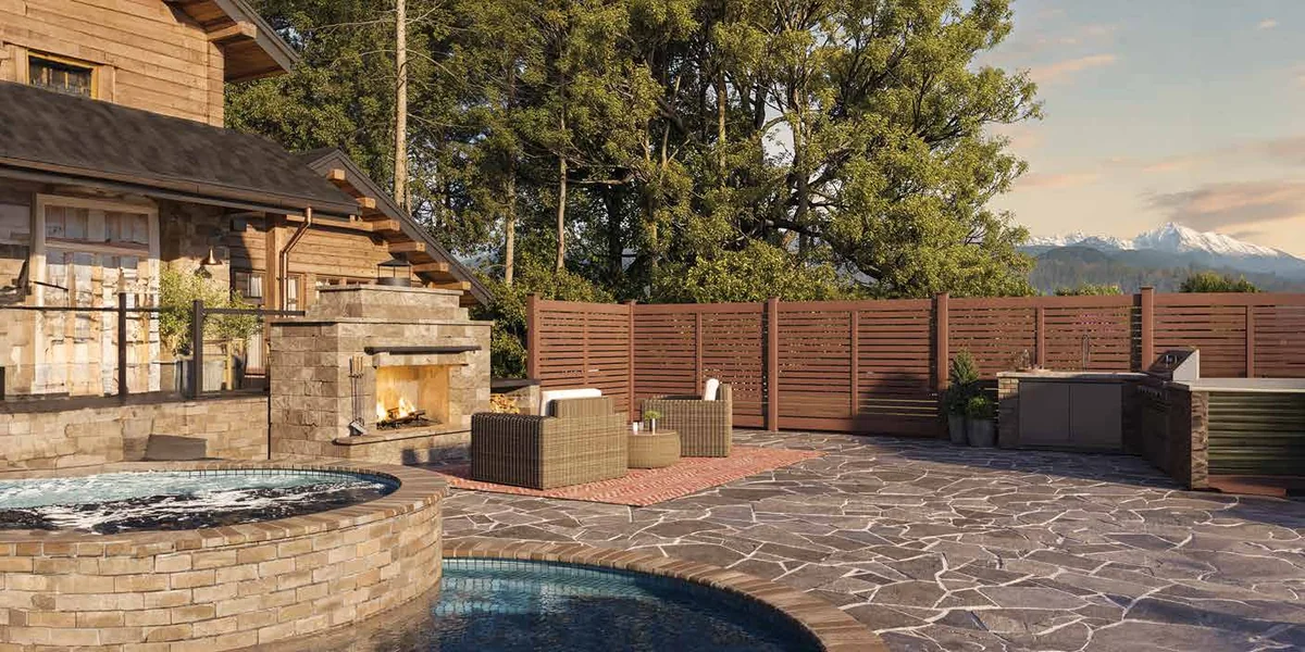 Largo vinyl fence