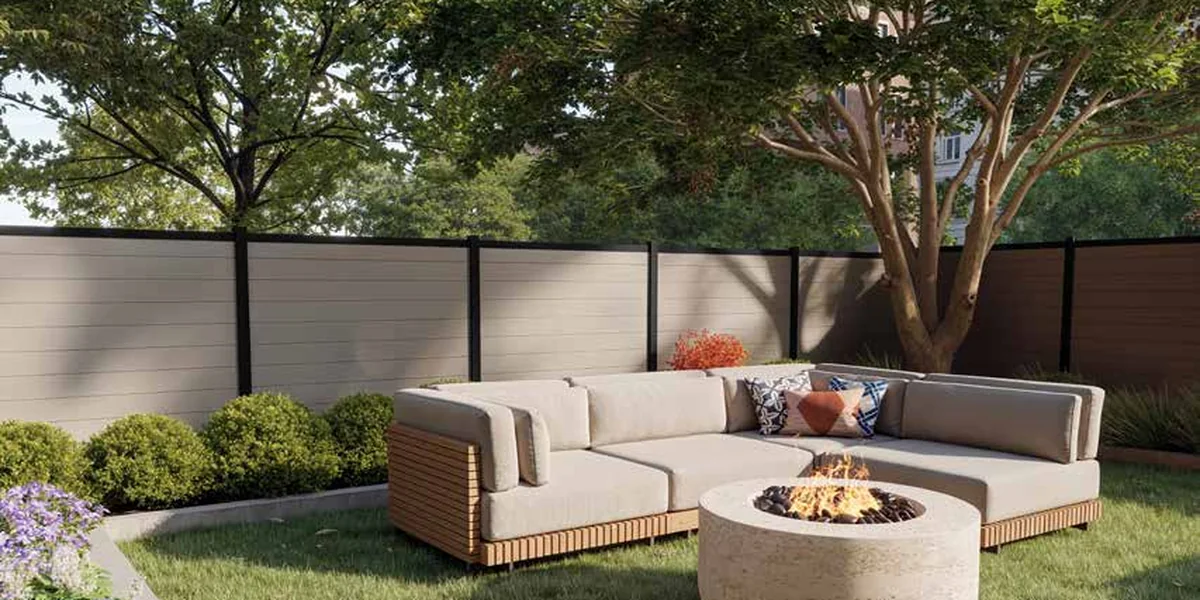 Riverside vinyl fence