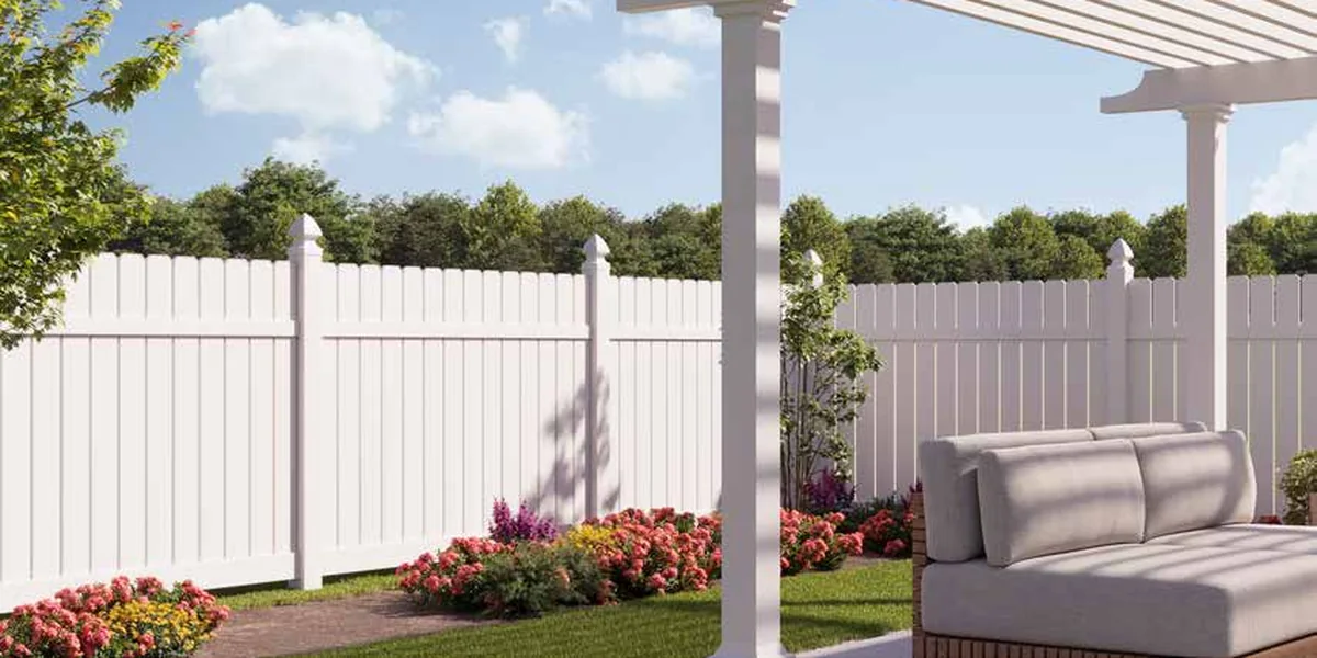 Sarasota vinyl fence